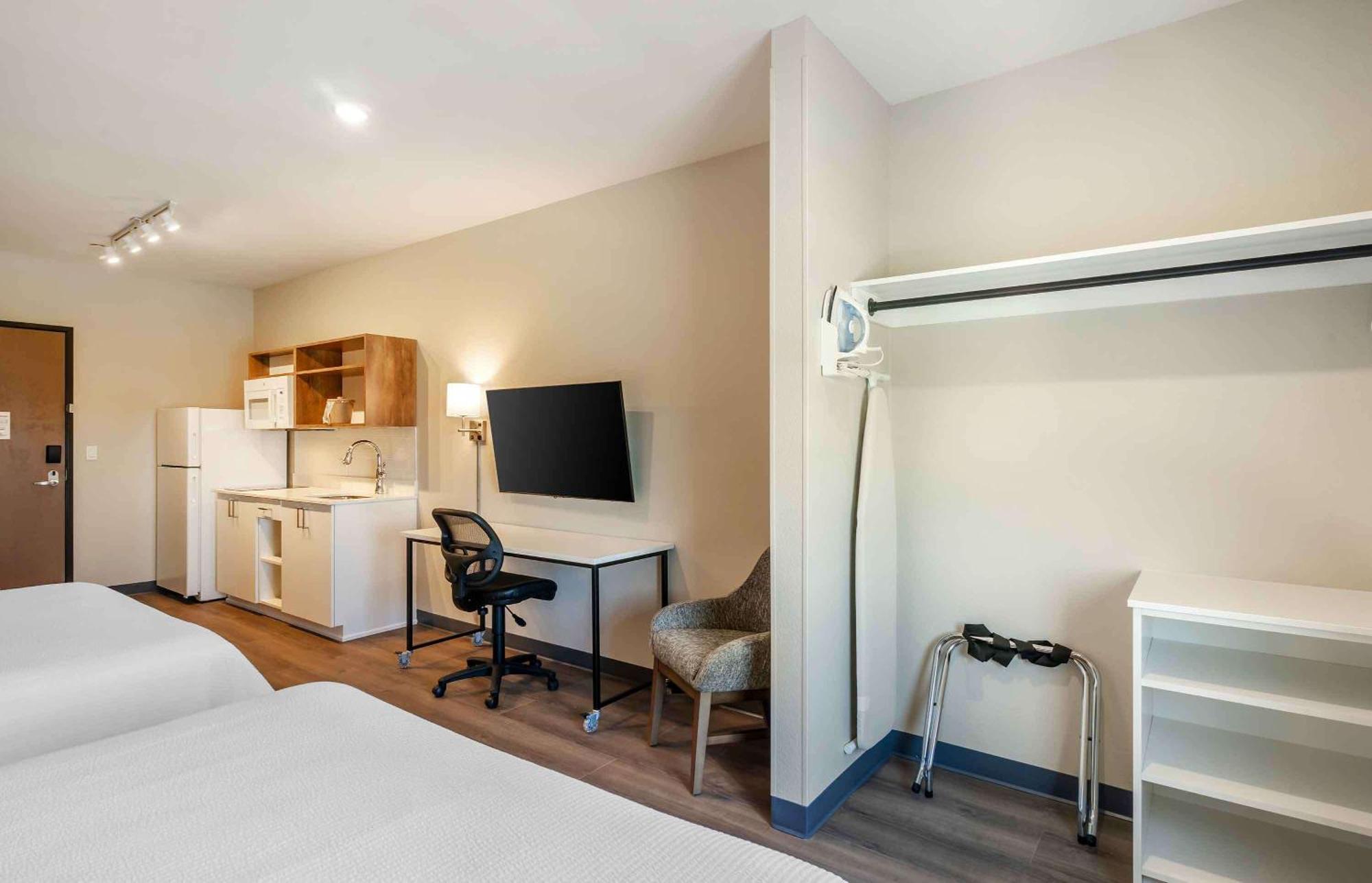 Extended Stay America Premier Suites - Fort Myers - Airport Exterior photo